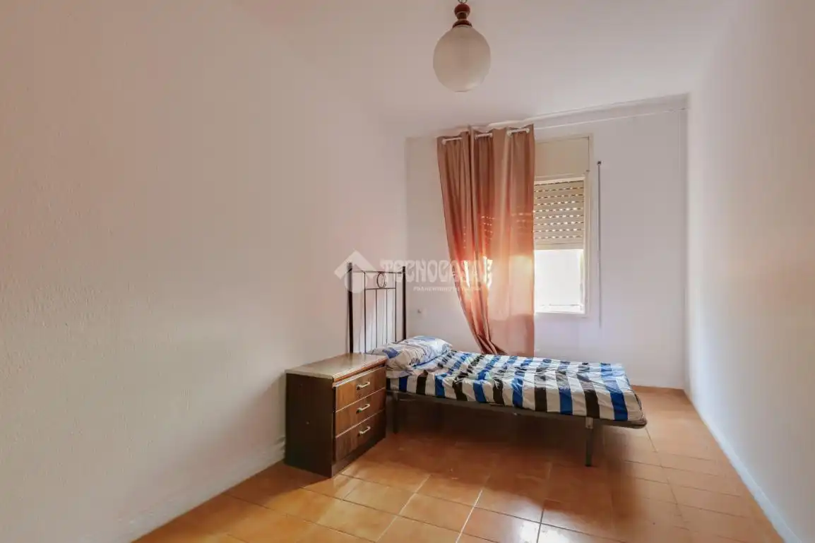 Habitación de Piso en venta en Montcada i Reixac con Balcón