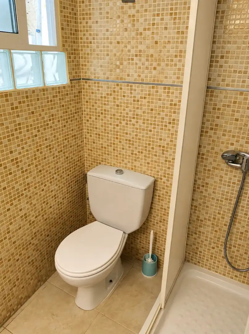 Bany de Apartament de lloguer en Benimaclet