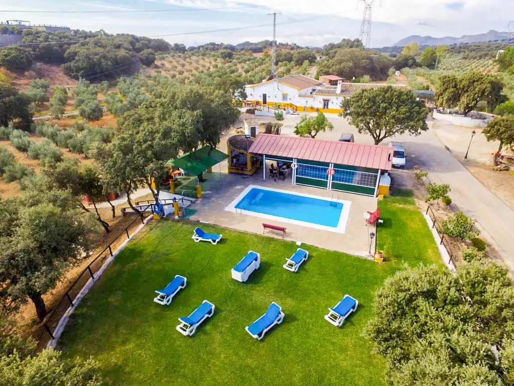 Piscina de Finca rústica en venda en Archidona amb Jardí privat, Terrassa i Traster
