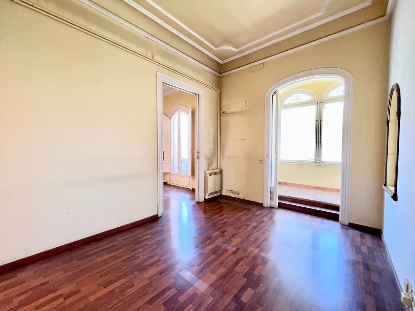 Office space with terrace to rent in Passeig de Gràcia 12