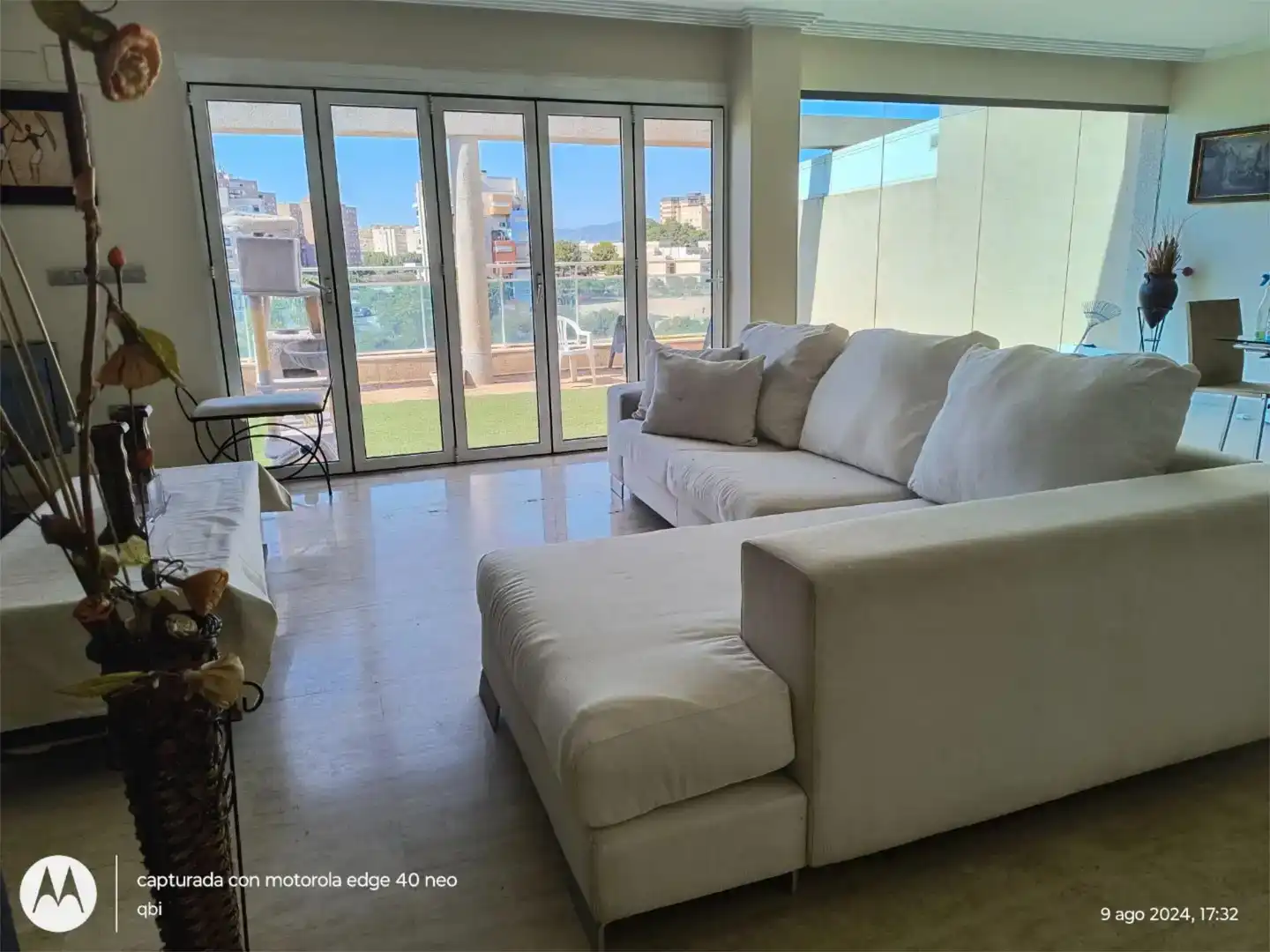 Sala d'estar de Àtic de lloguer en Garbinet - Vistahermosa
