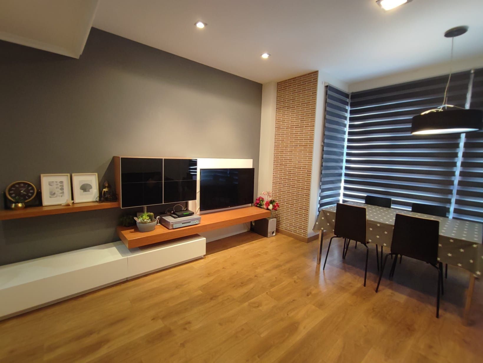 Living room of Duplex for sale in Sueca  with Air Conditioner, Heating and Terrace