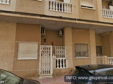 Flat for sale in CALLE LA LOMA 3