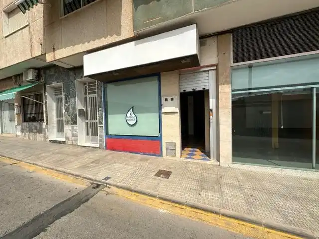 Local de lloguer en Cartagena