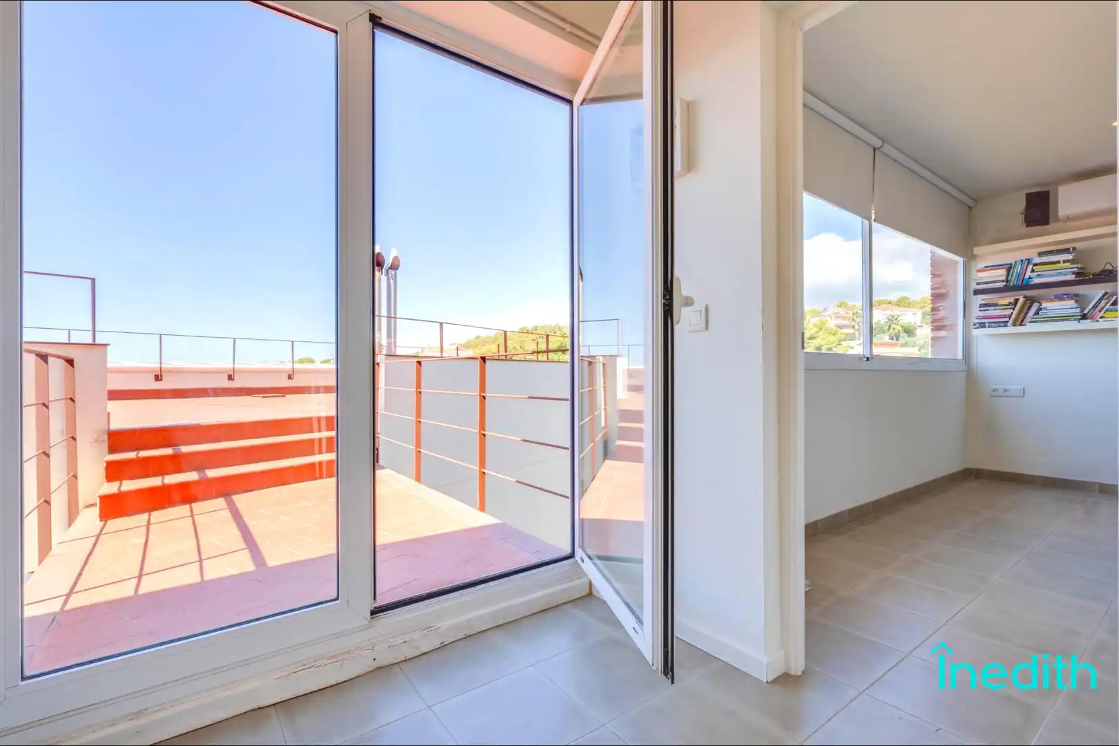 Casa amb piscina en venda a Avenida Avinguda Garrofers, imagen 61