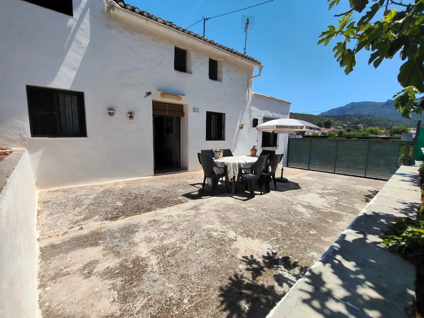 Terrassa de Finca rústica en venda en Simat de la Valldigna amb Jardí privat, Traster i Piscina