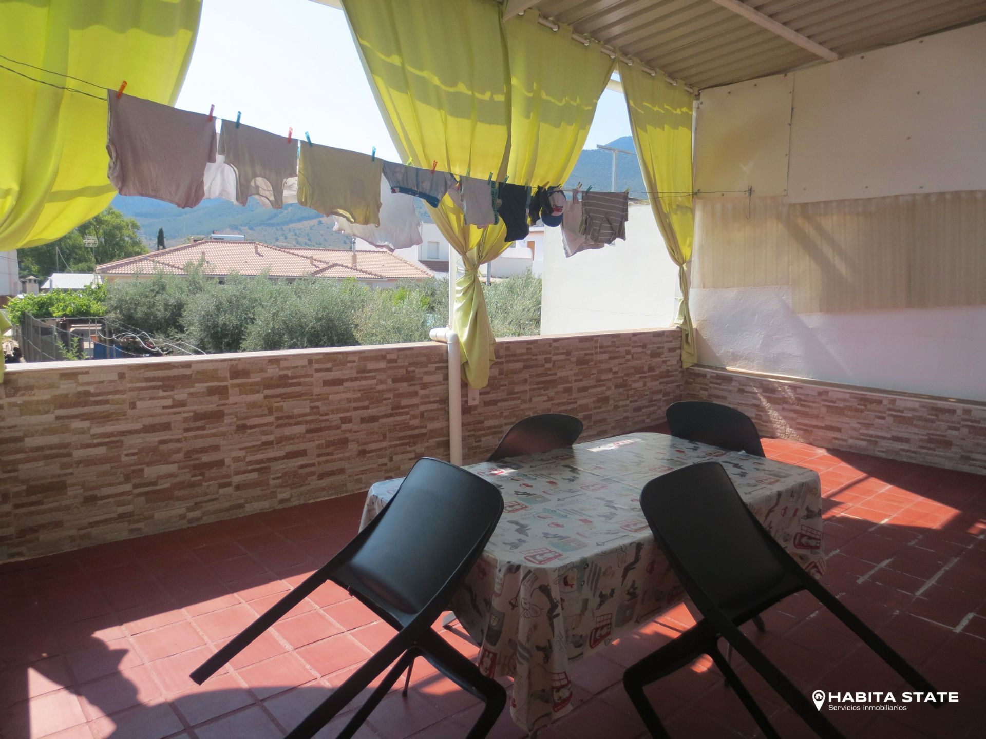 Terrassa de Pis en venda en Fondón amb Aire condicionat, Terrassa i Moblat