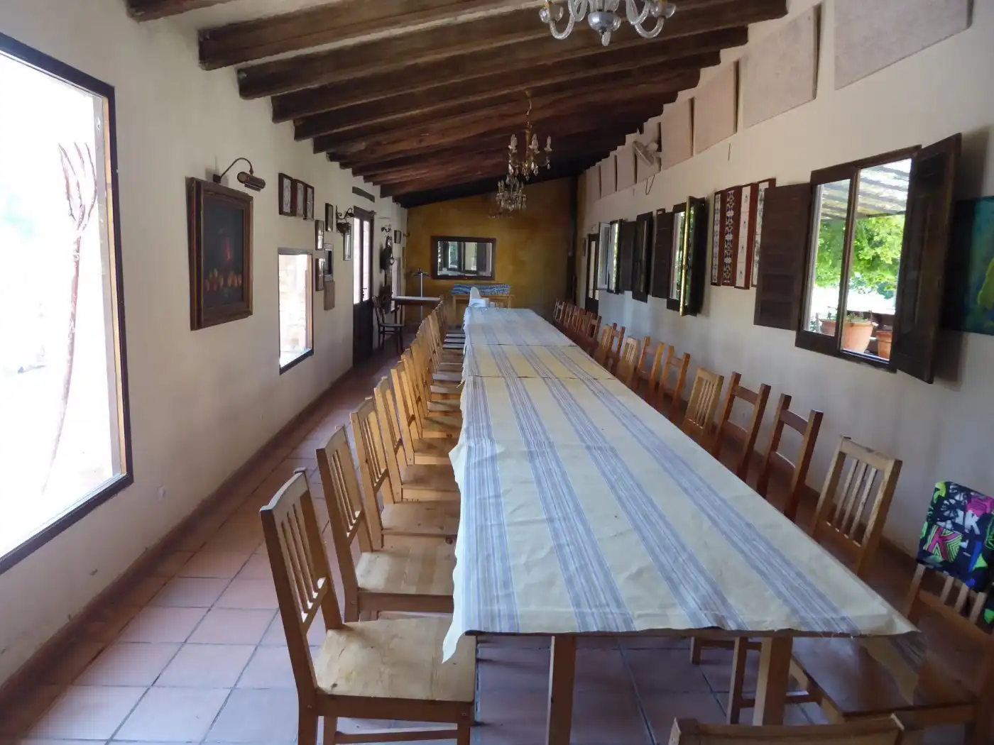 Comedor de Finca rústica en venta en Sant Martí de Tous con Aire acondicionado, Calefacción y Jardín privado