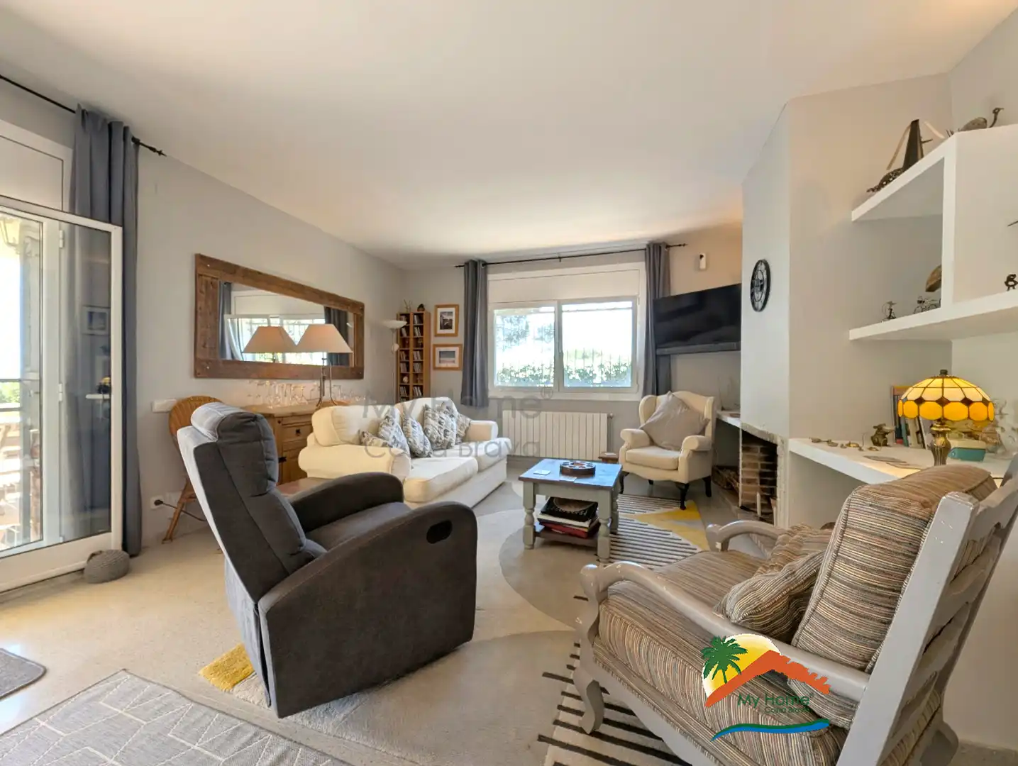 Wohnzimmer von Haus oder Chalet zum Verkauf in Lloret de Mar mit Heizung, Privatgarten und Terrasse