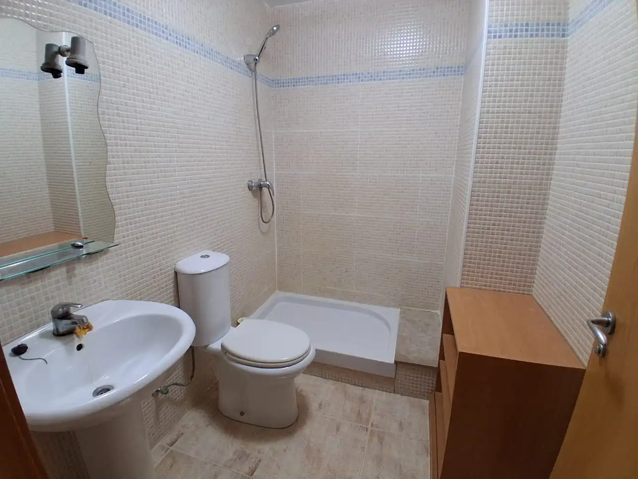 Badezimmer von Maisonette zum Verkauf in Vinaròs mit Abstellraum und Balkon