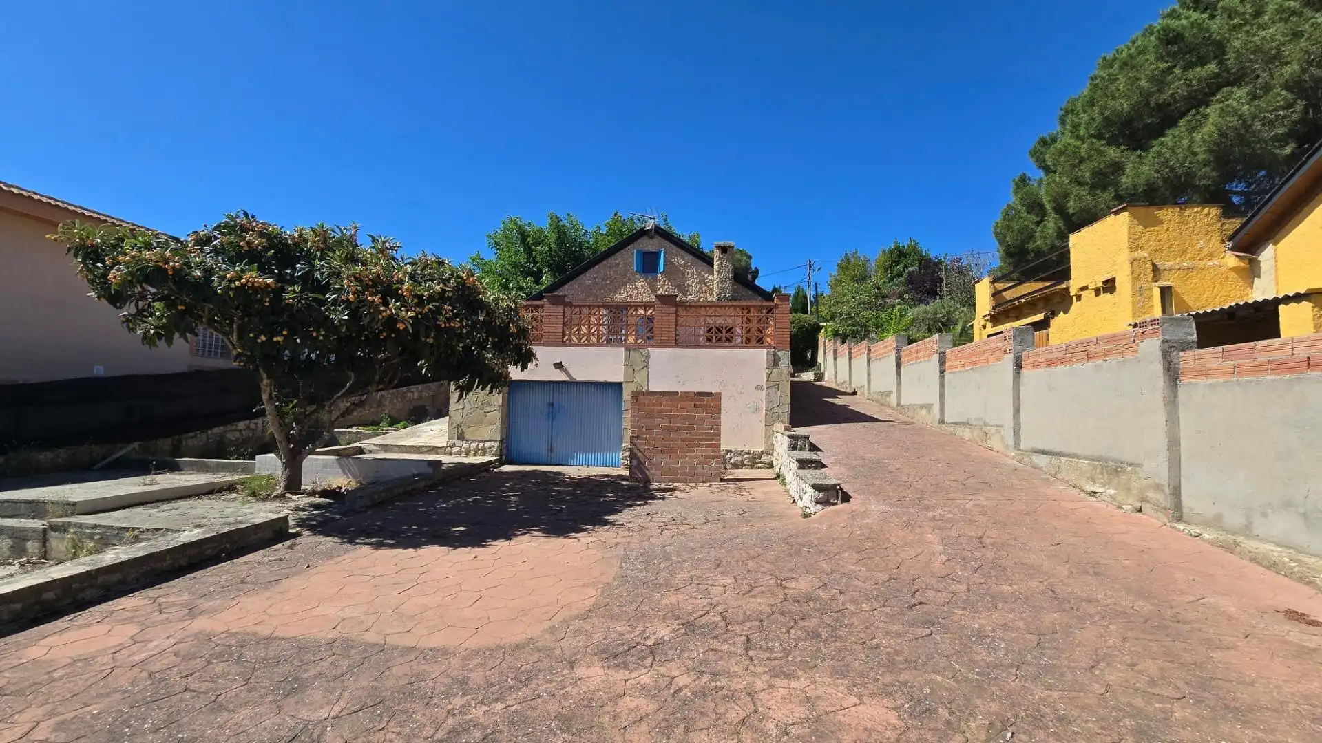 Vista exterior de Casa o chalet en venta en La Torre de Claramunt con Jardín privado y Terraza