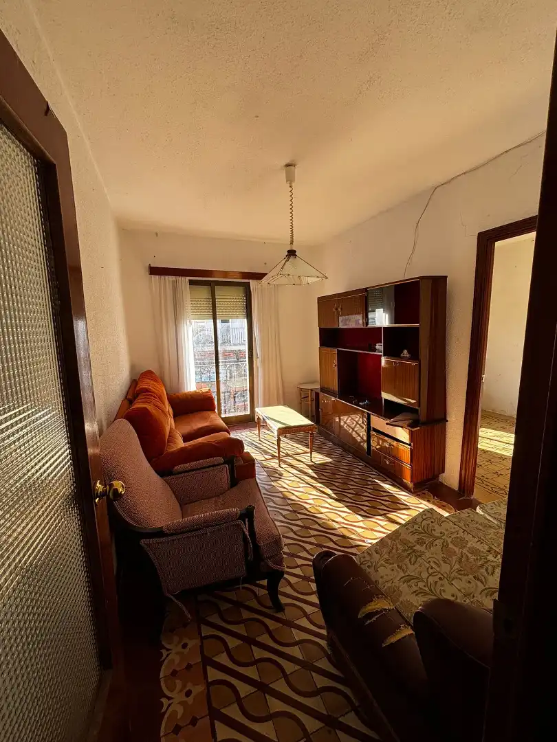 Sala de estar de Casa adosada en venta en Talamanca de Jarama con Calefacción, Jardín privado y Internet