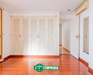 Dormitori de Àtic en venda en Sagunto / Sagunt amb Aire condicionat, Calefacció i Parquet
