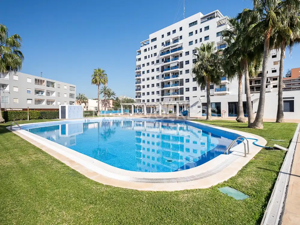 Swimming pool of Flat for rent in La Pobla de Farnals  with Air Conditioner, Heating and Private garden