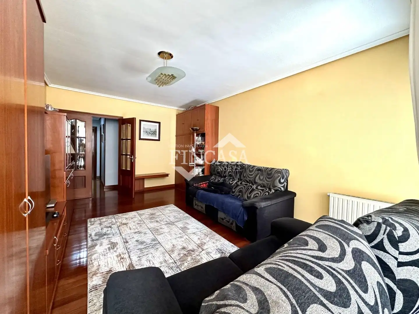 Sala de estar de Piso en venta en Colindres con Calefacción, Parquet y Terraza