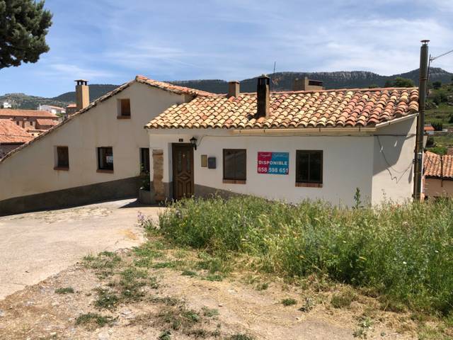Casa-chalet en Venta en El Castellar