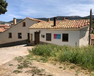 Vista exterior de Casa o xalet en venda en El Castellar amb Calefacció, Moblat i Forn