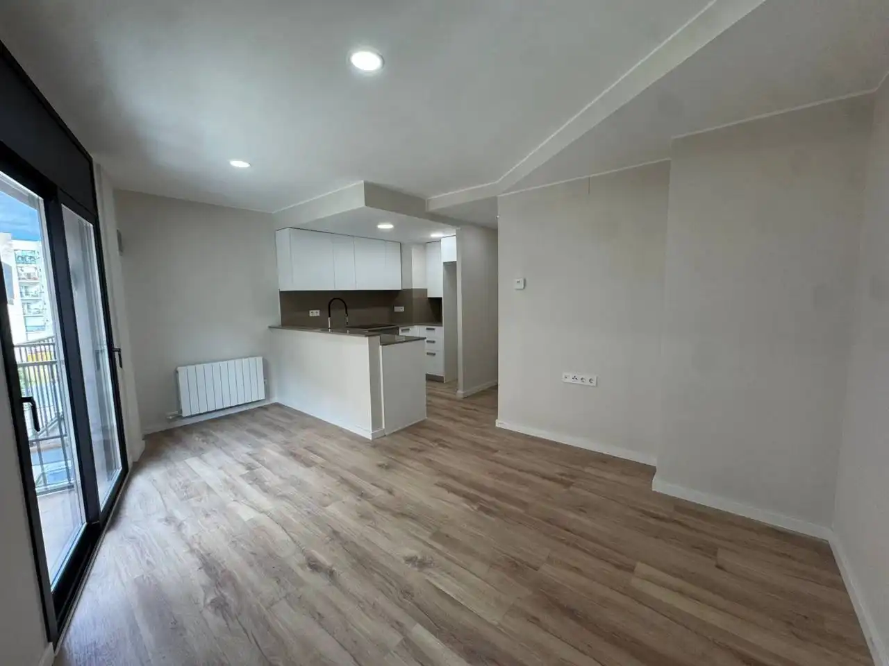 Wohnung zur Miete in Font Verda