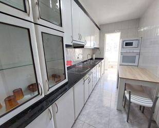 Kitchen of Flat to rent in Santiago de Compostela 