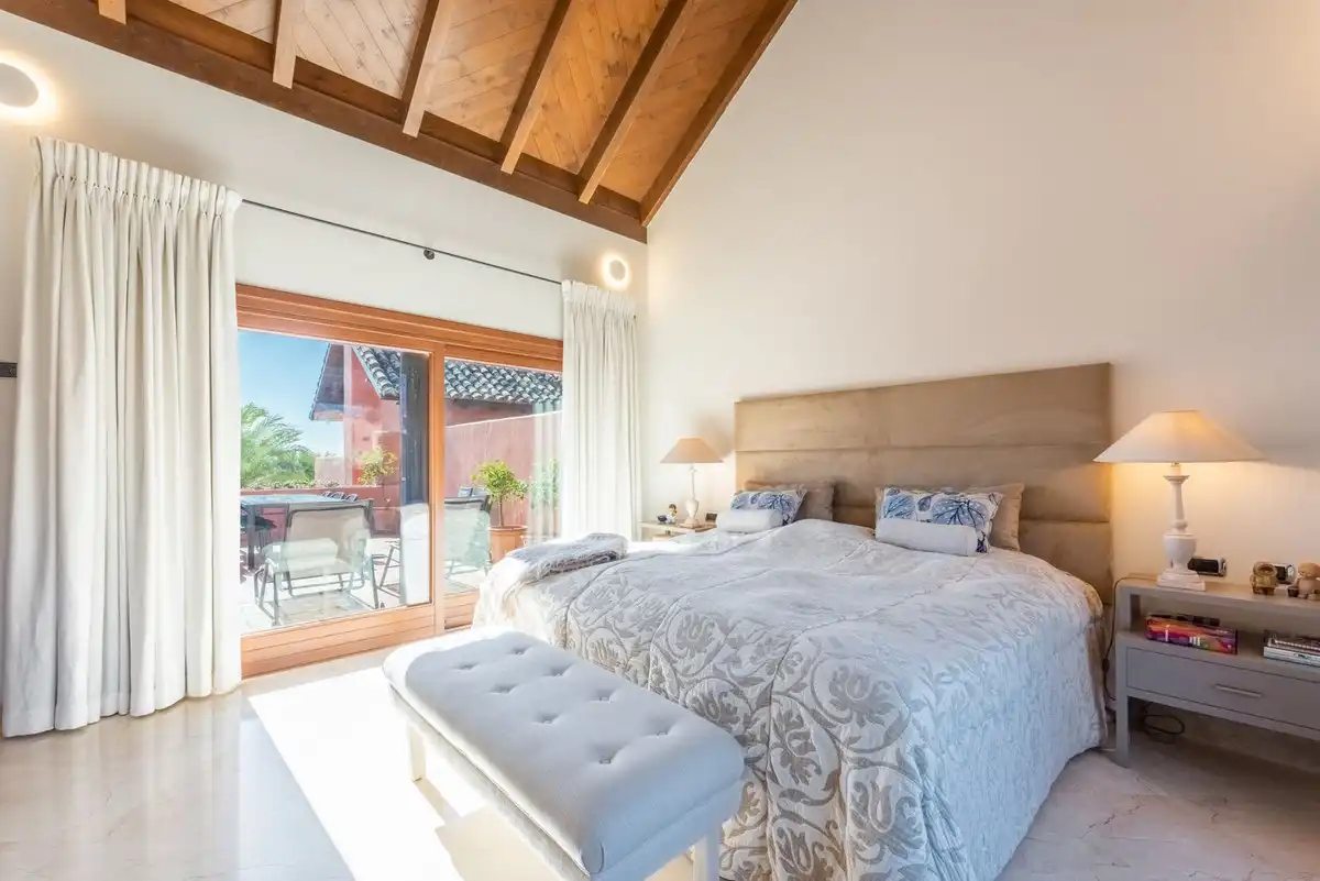 Penthouse with pool for sale in Selwo, imagen 21