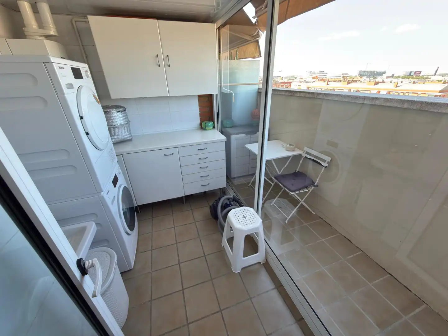 Terraza de Ático en venta en Cornellà de Llobregat con Aire acondicionado, Calefacción y Parquet