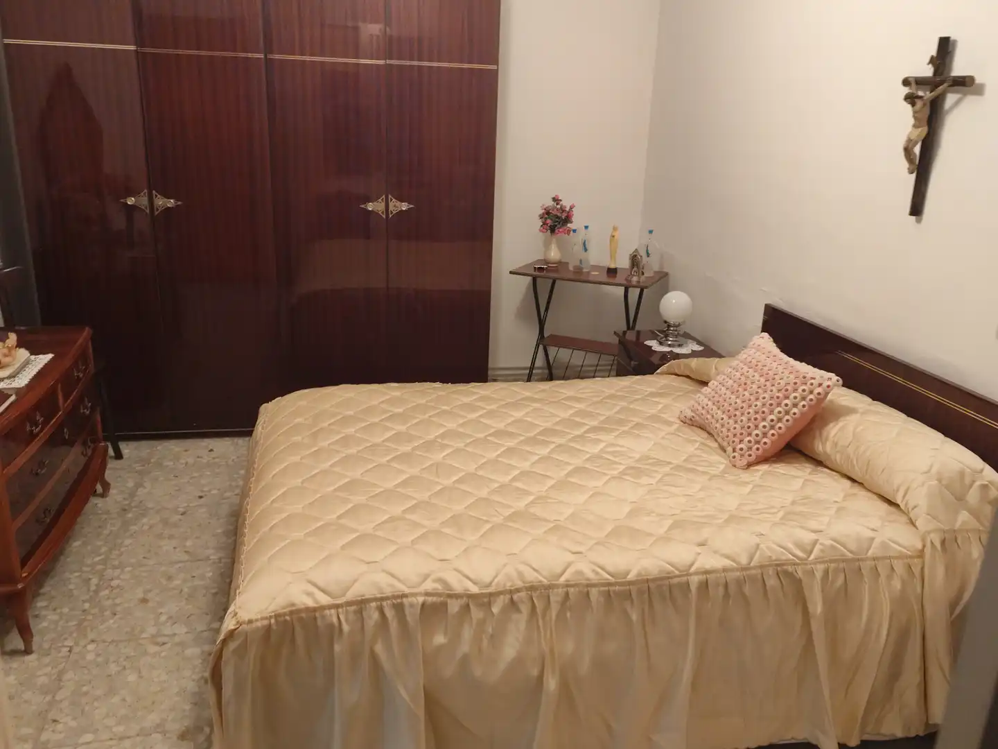 Dormitori de Casa o xalet en venda en Polán amb Calefacció, Jardí privat i Moblat