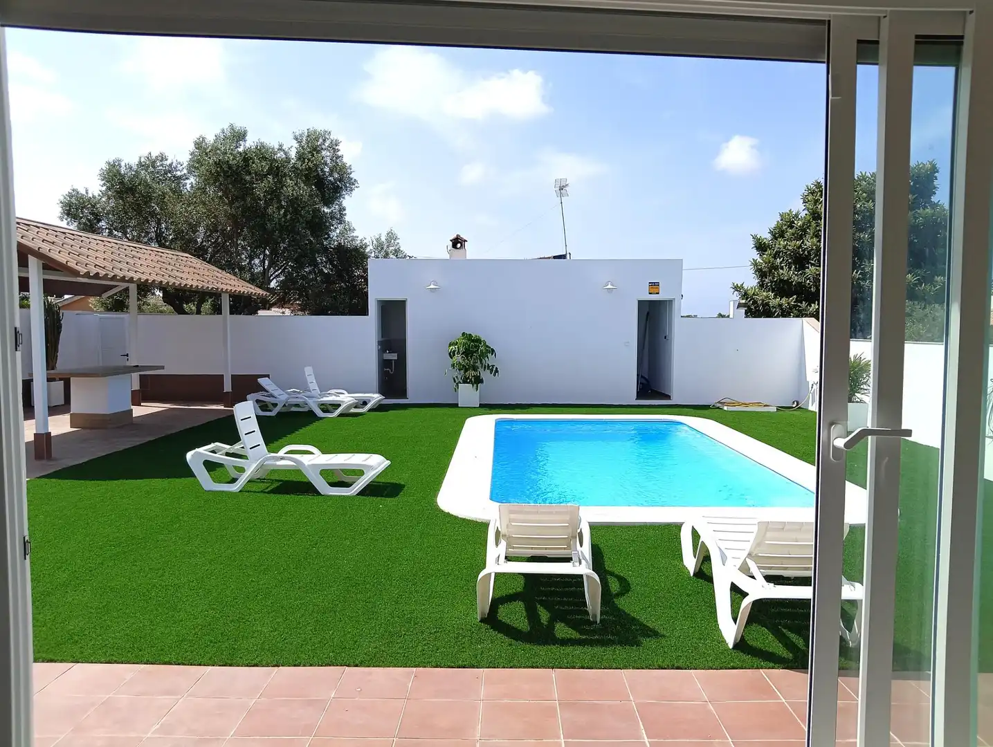 Piscina de Casa o xalet en venda en Conil de la Frontera