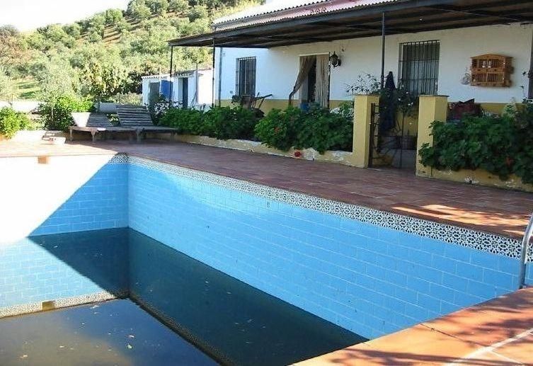Country house for sale in El Gastor