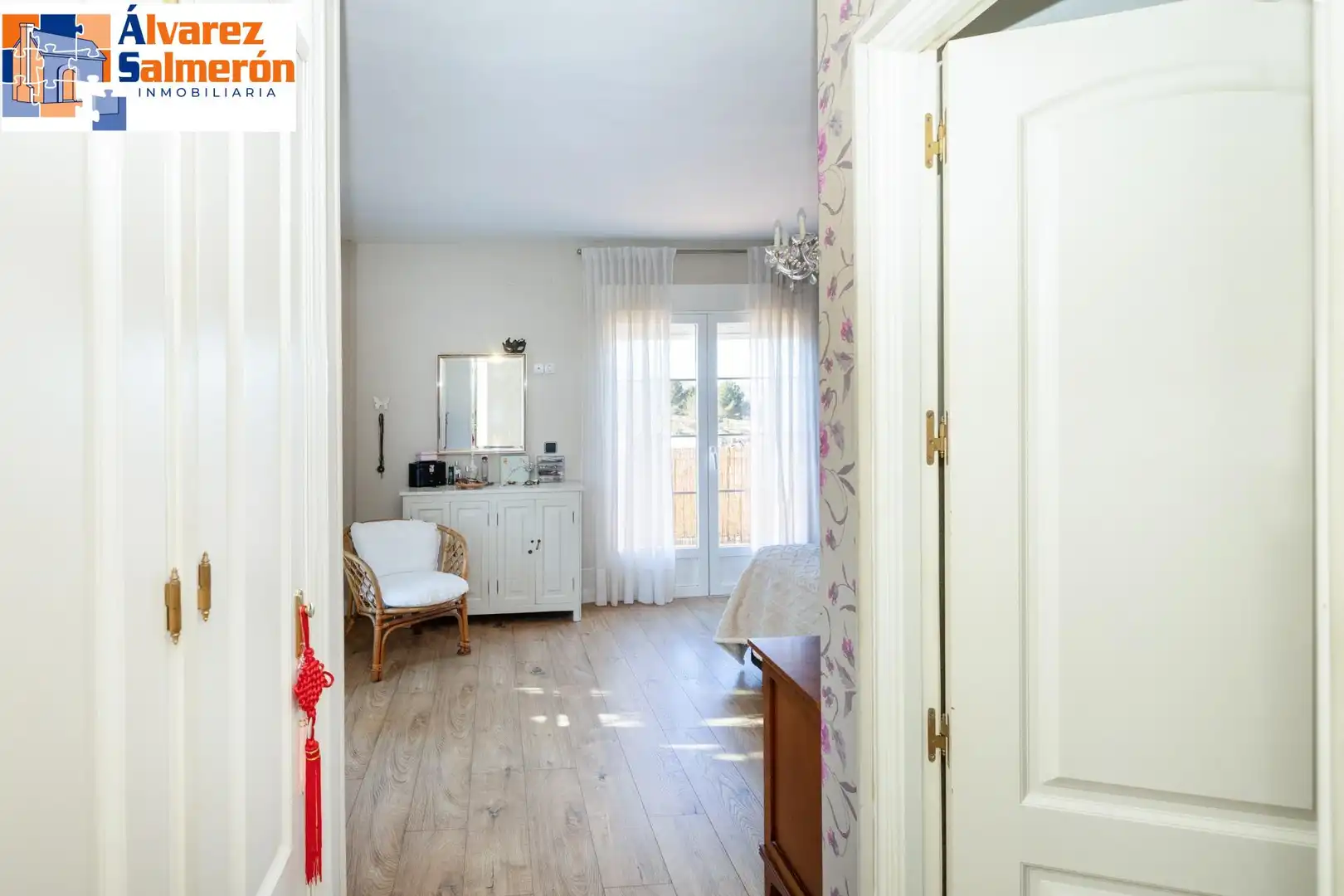 Villa mit Terrasse zum Verkauf in Calle Infanta Elena, imagen 19