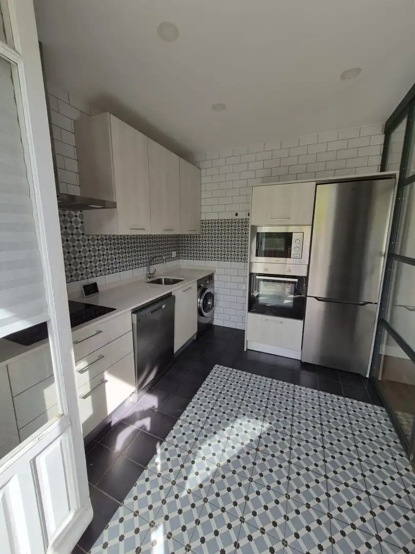 Cocina de Piso en venta en Valladolid con Calefacción, Terraza y Balcón