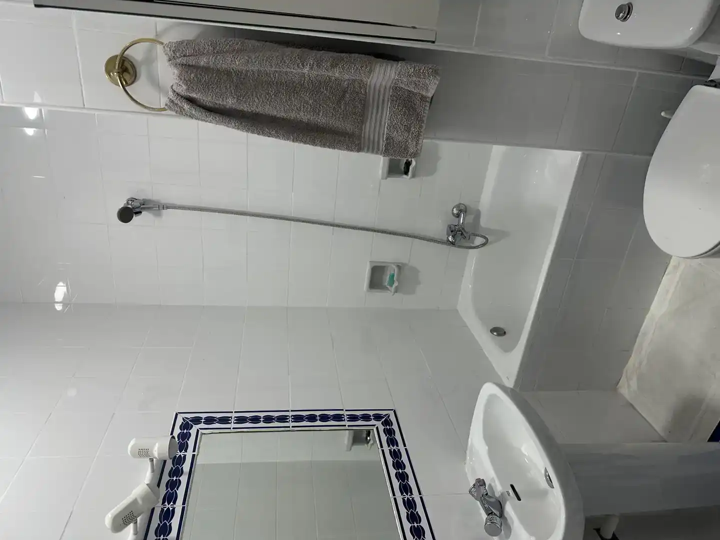 Badezimmer von Wohnung zur Miete in  Madrid Capital mit Klimaanlage