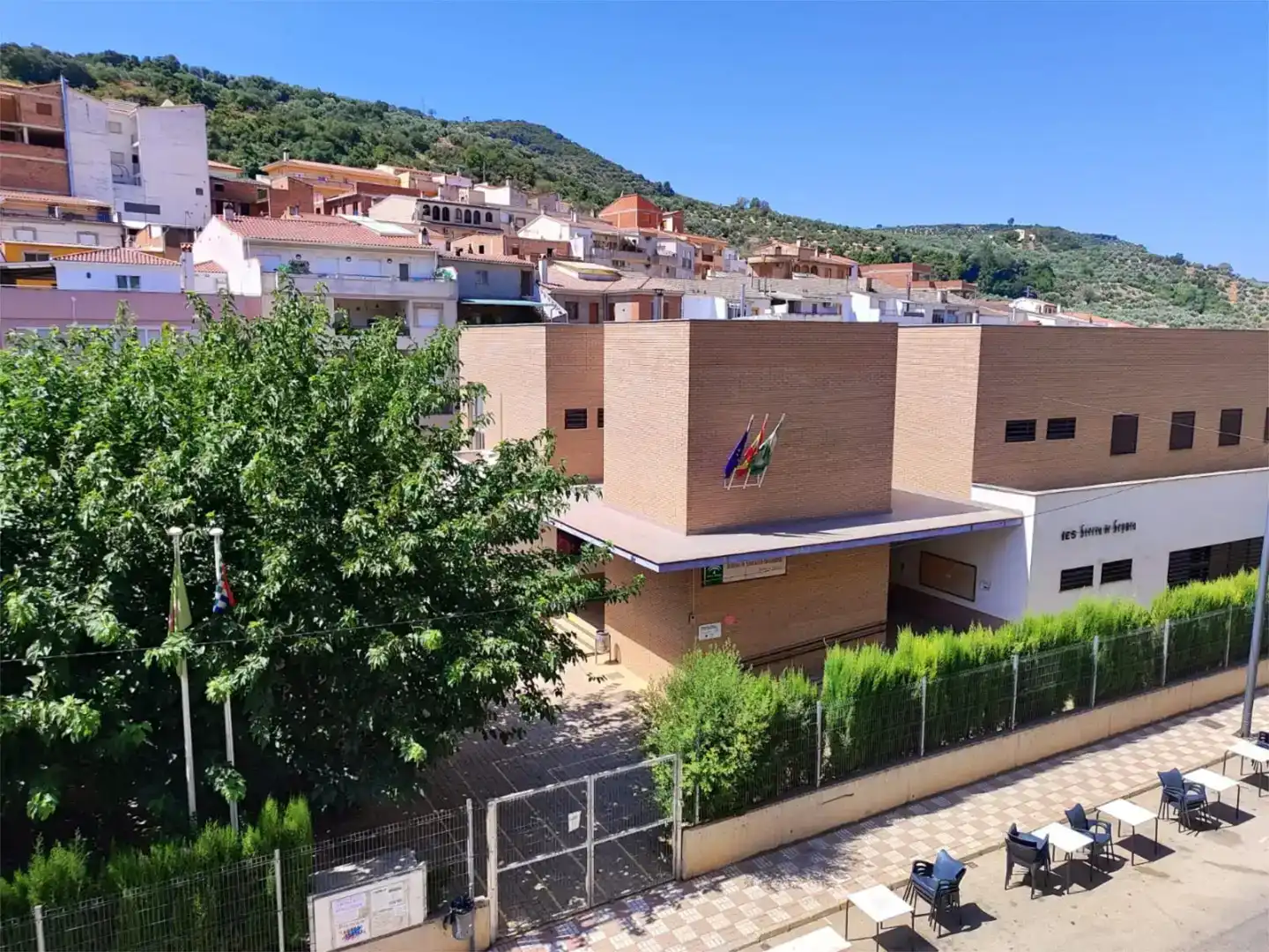 Vista exterior de Pis en venda en Beas de Segura amb Balcó
