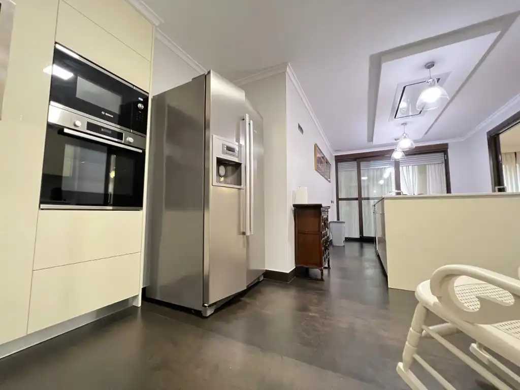 Piso con ascensor en venta en Casc Urbà, imagen 12