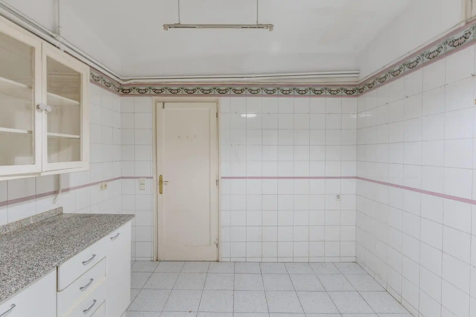 Cocina de Piso en venta en Barcelona con Calefacción, Parquet y Trastero
