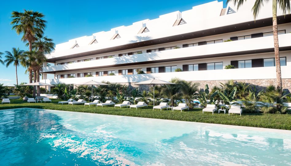 Foto 0 de My White Resort