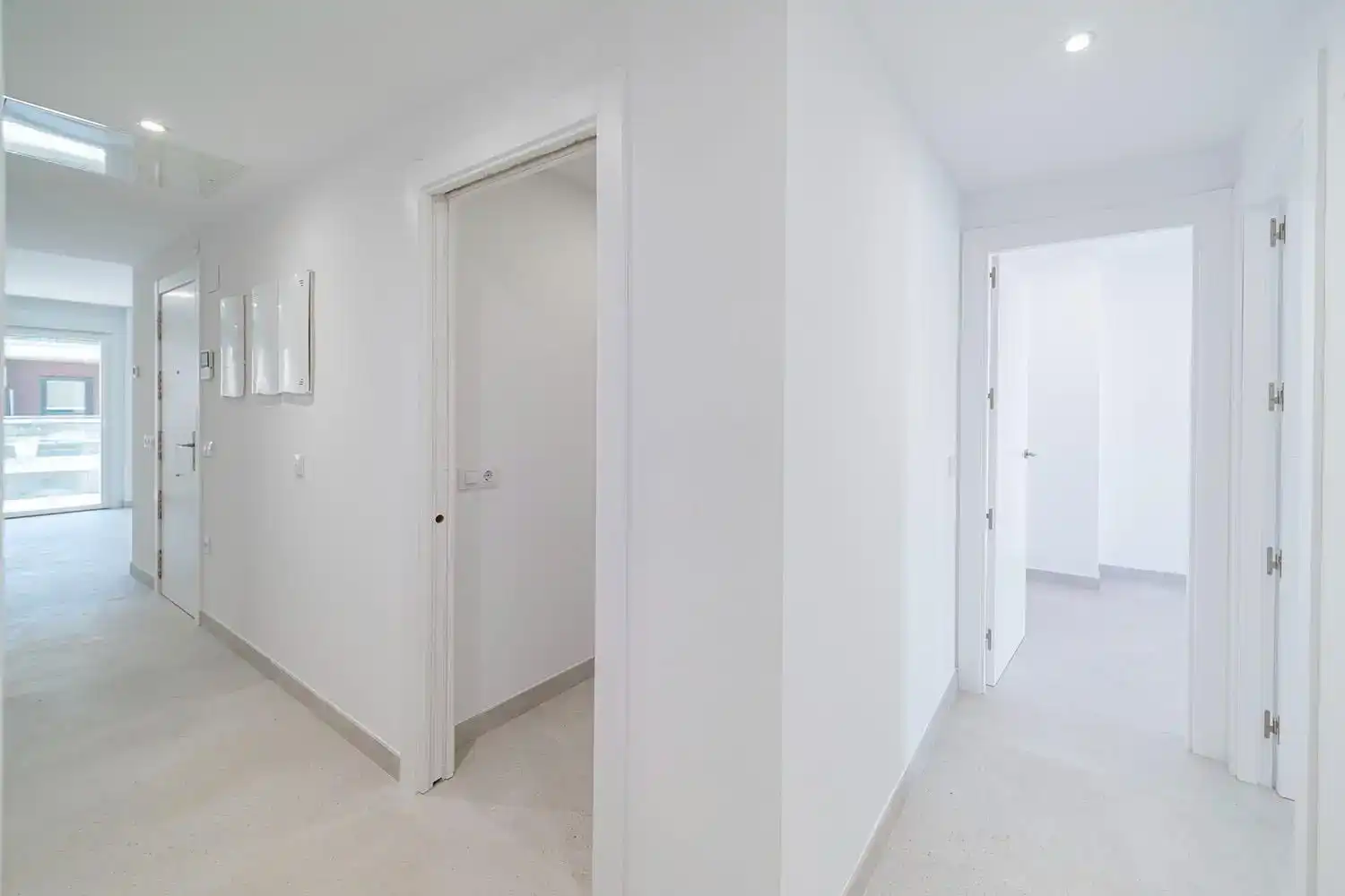 Wohnung zur Miete in  Zaragoza Capital mit Klimaanlage und Balkon