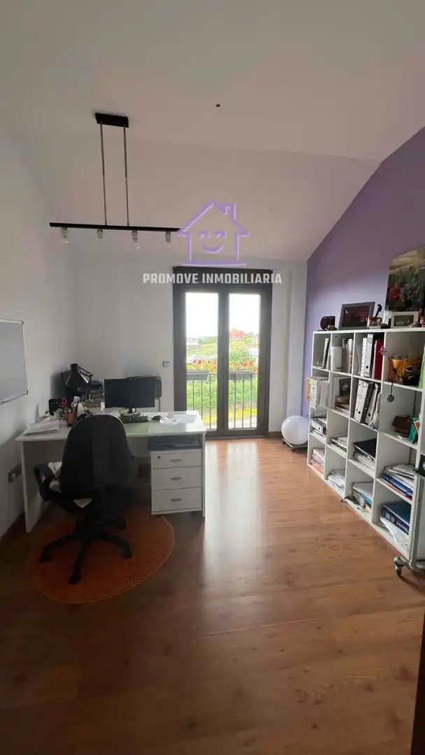Habitación de Casa o chalet de alquiler en A Coruña Capital  con Terraza y Trastero