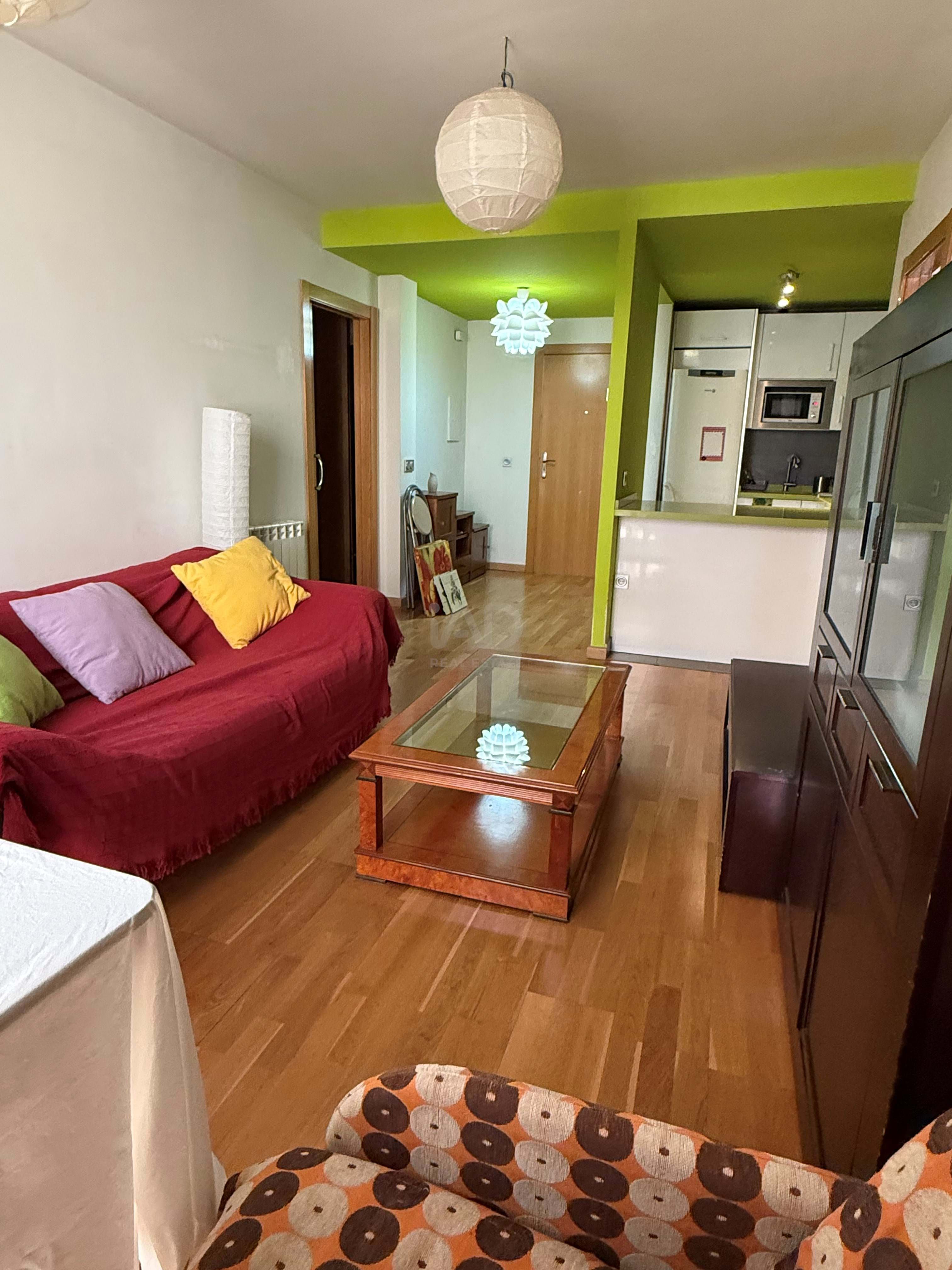 Sala d'estar de Pis en venda en León Capital  amb Calefacció i Terrassa