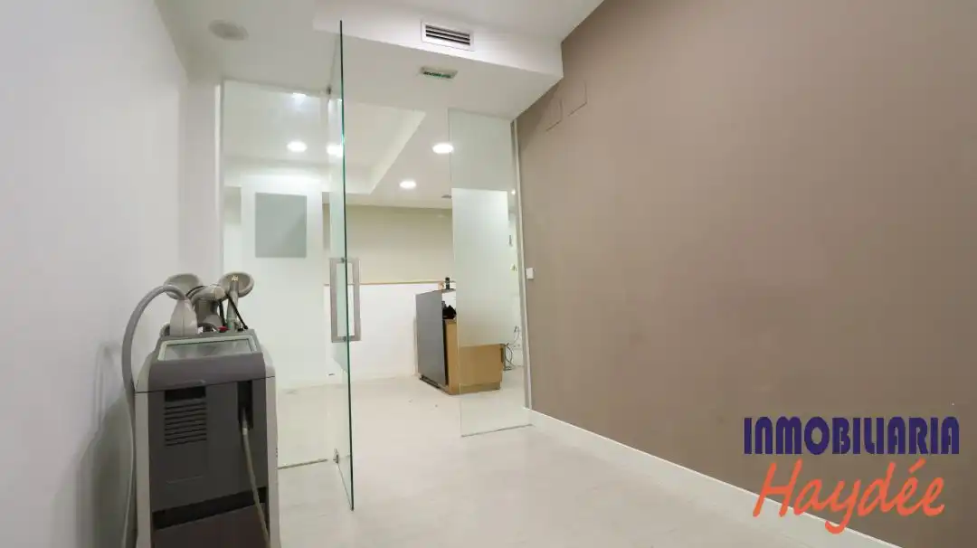 Local comercial en venda a Las Arenas, imagen 7