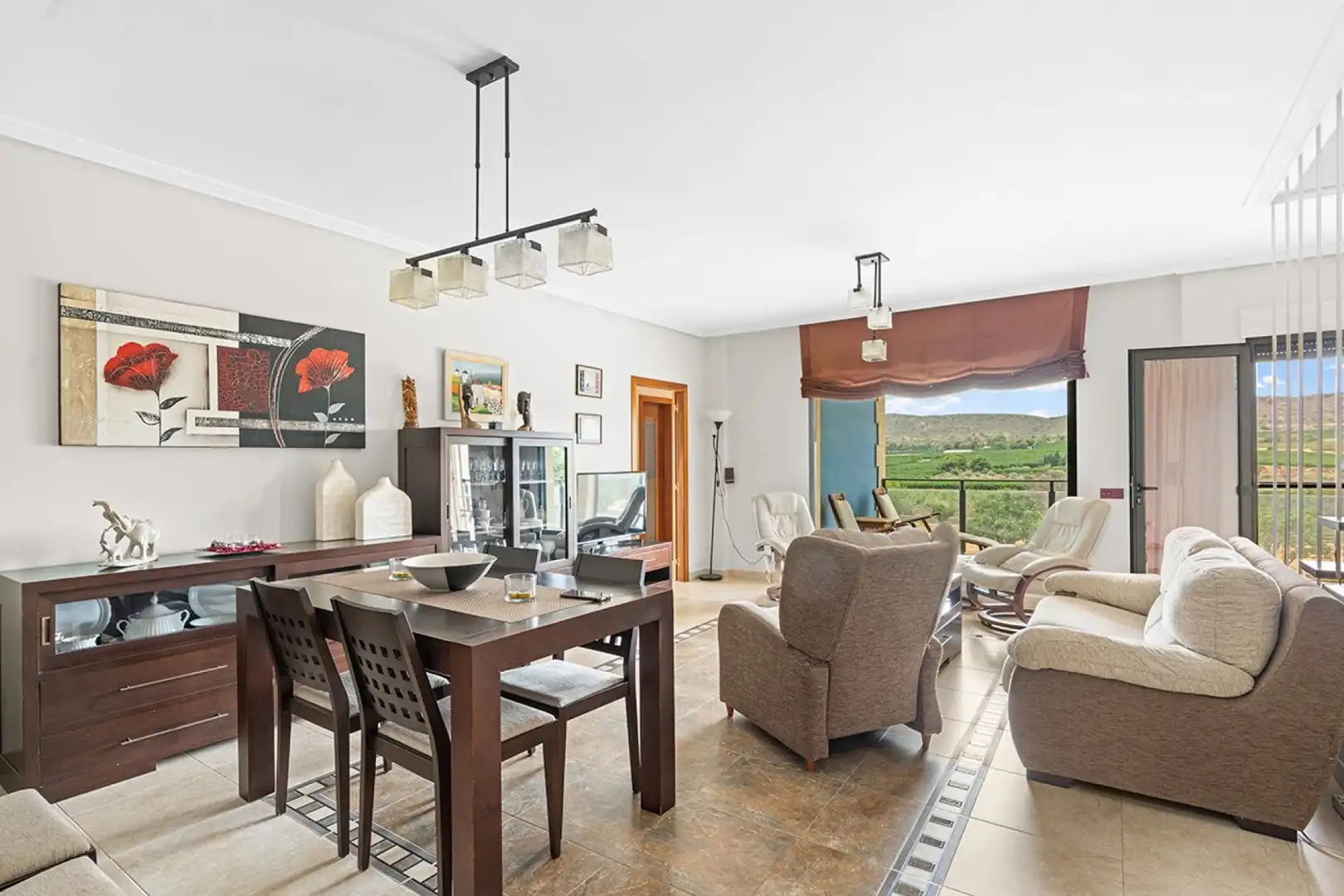 Comedor de Casa o chalet en venta en Alicante / Alacant con Aire acondicionado, Jardín privado y Terraza