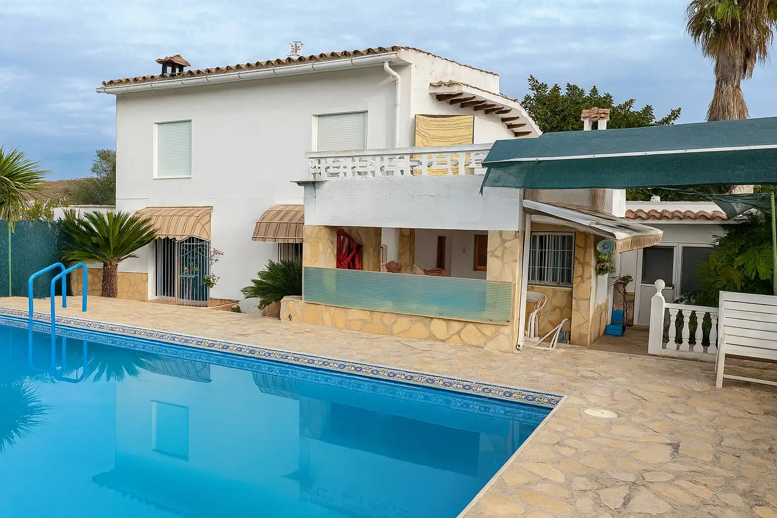 Piscina de Casa o xalet en venda en Benicarló amb Jardí privat, Terrassa i Traster
