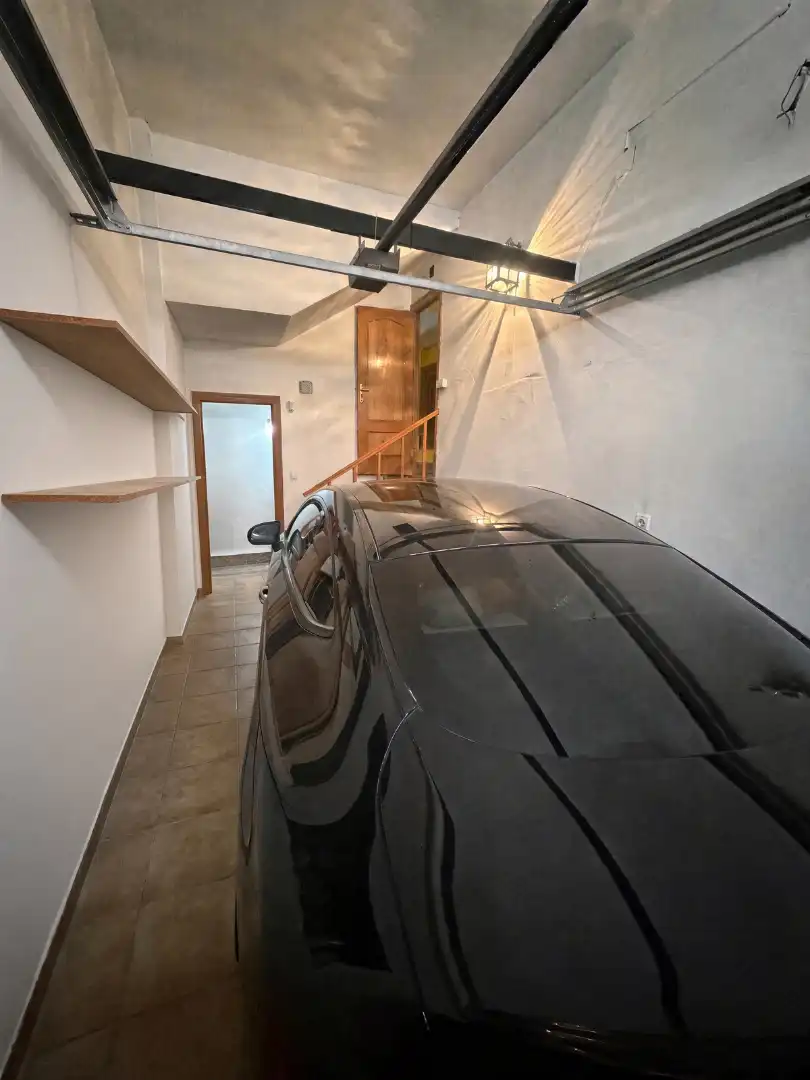 Parking of Houses for sale in Ciudad Real  with Air Conditioner, Heating and Private garden