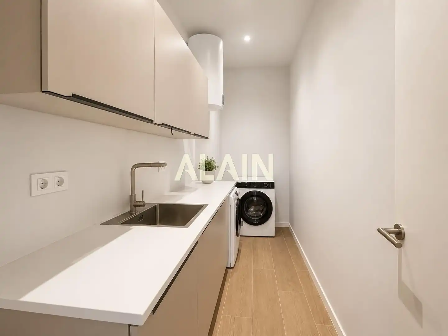 Cocina de Piso en venta en Valencia