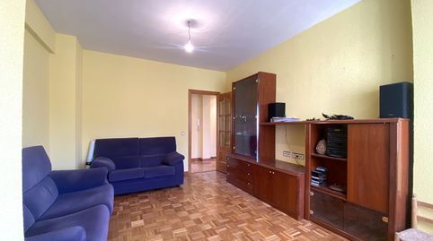 Foto 4 de Piso en venta en Adriano VI, Lovaina, Vitoria - Gasteiz
