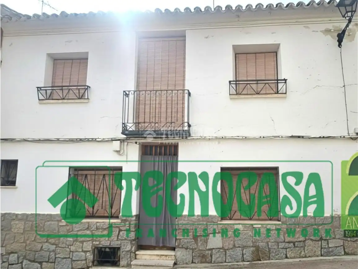 Vista exterior de Casa adosada en venta en Huerta de Valdecarábanos con Calefacción y Terraza