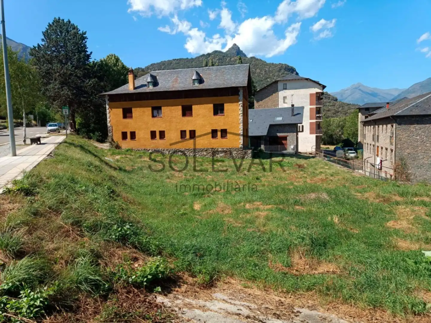 Vista exterior de Casa o xalet en venda en Vall de Cardós amb Jardí privat, Terrassa i Traster