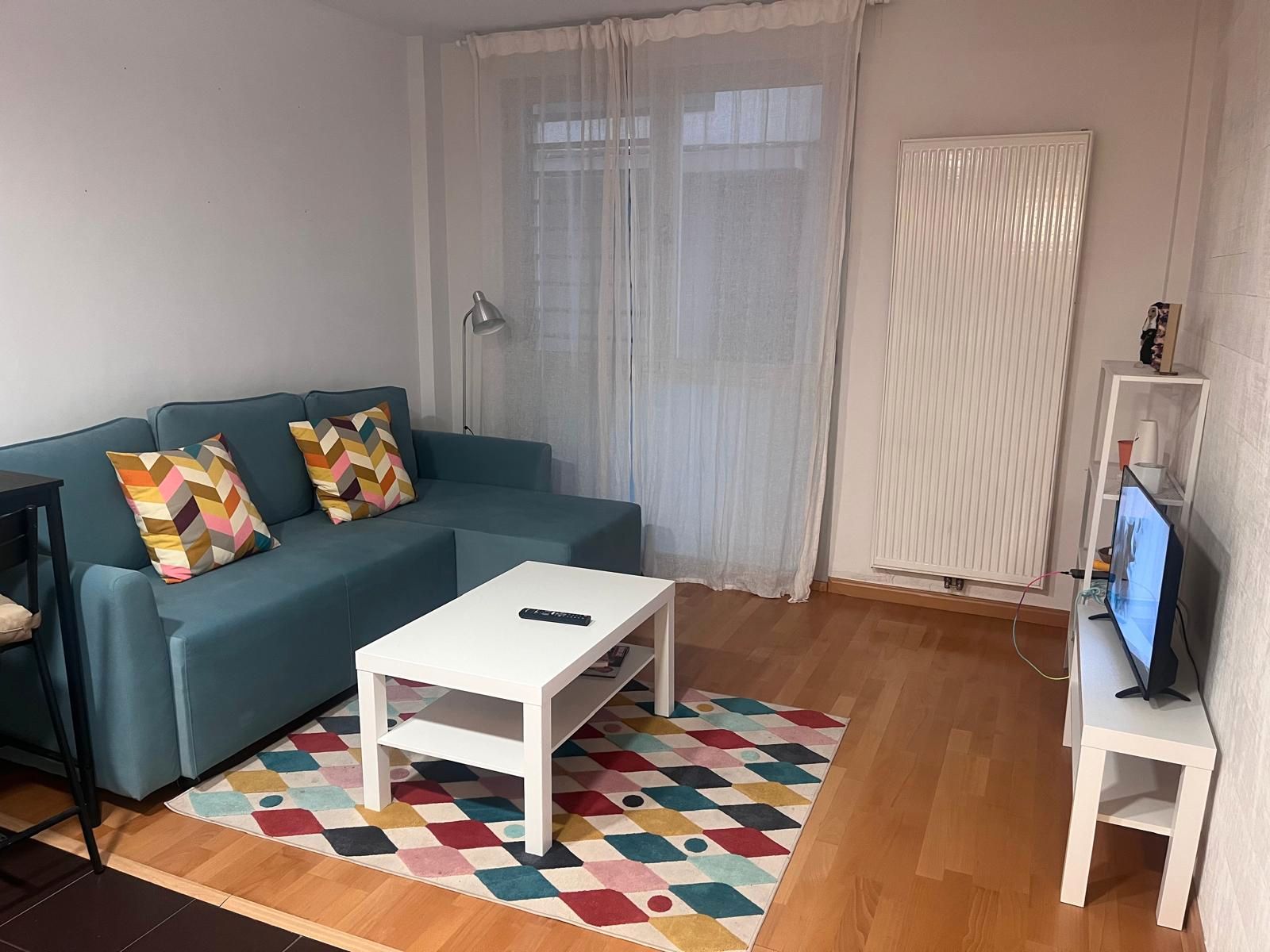 Living room of Apartment to rent in  Zaragoza Capital  with Heating, Parquet flooring and Furnished