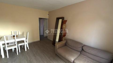 Foto 2 de Pis en venda a Apóstol Santiago,  Madrid Capital