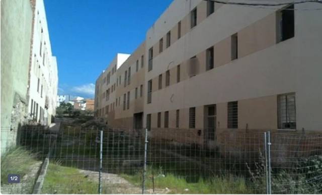 Edificio en Venta en Celadas en Torredonjimeno