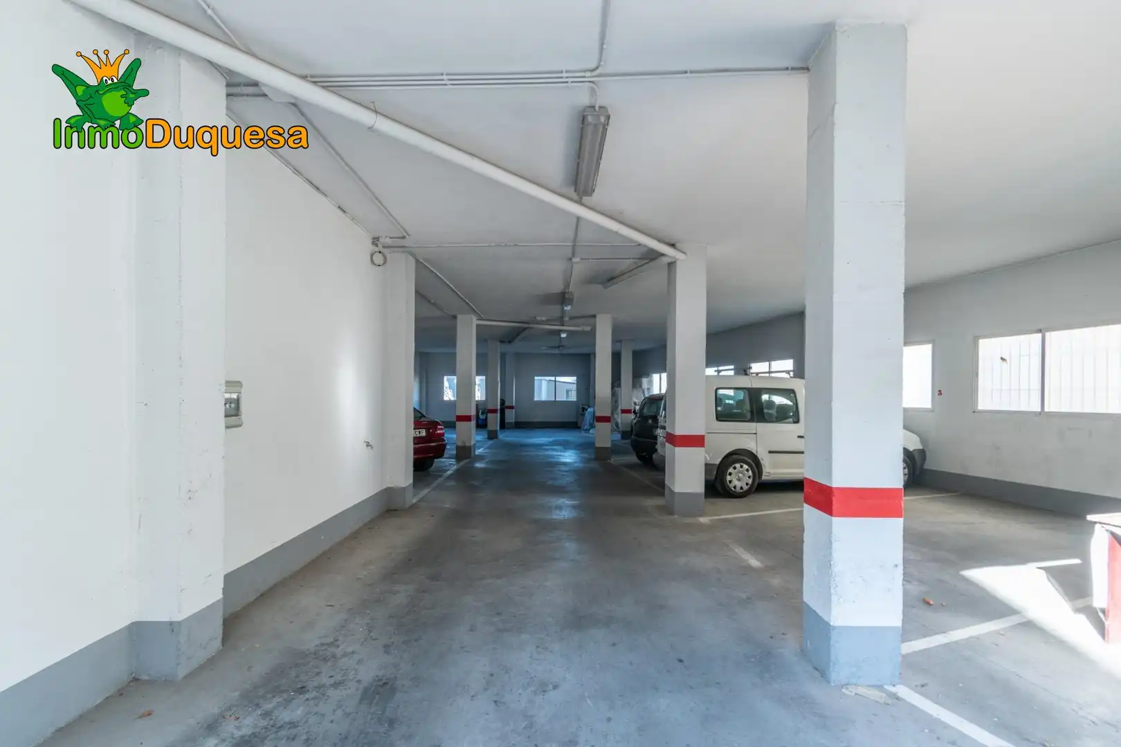 Parking de Local en venta en Güéjar Sierra